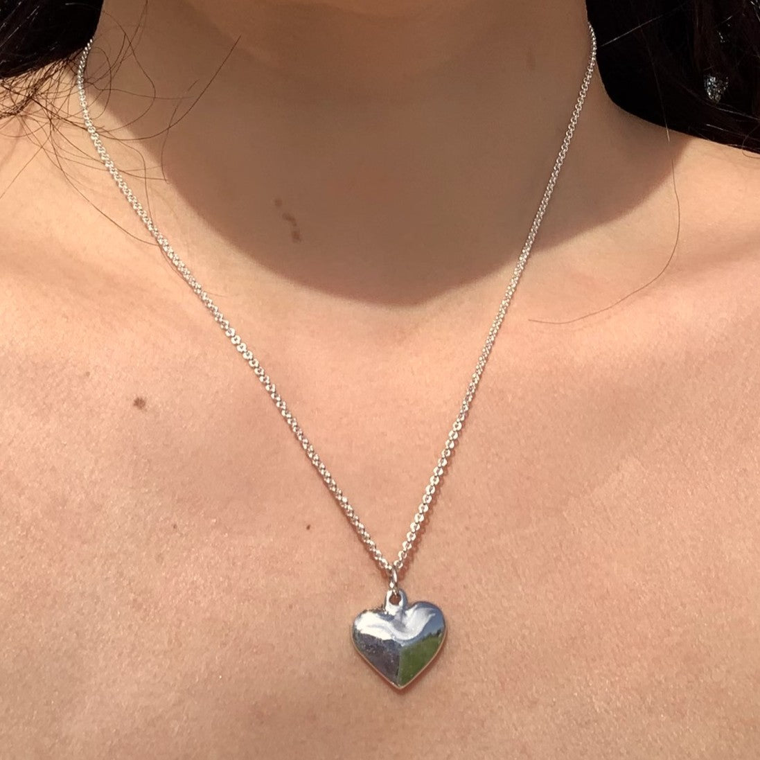 Solid heart necklace