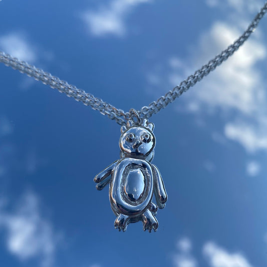 Cute owl by Elia necklace