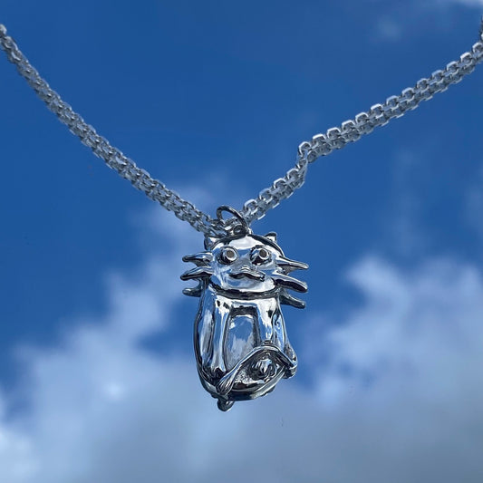 Shy cat by Elia necklace