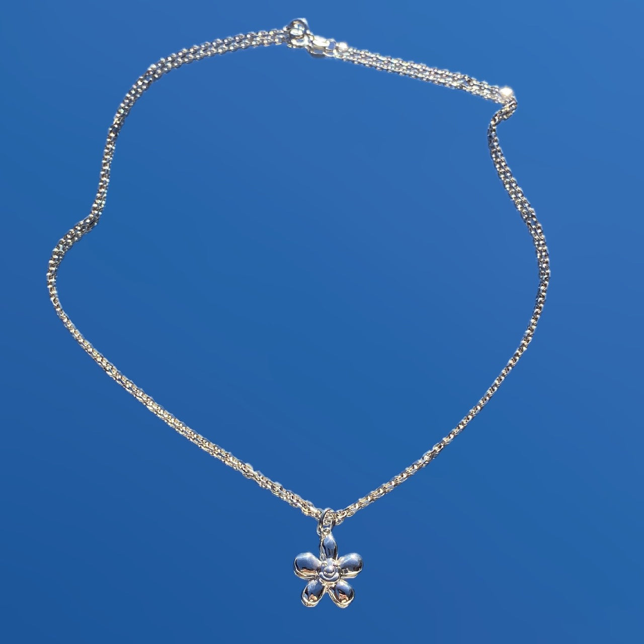 Smile little flower necklace