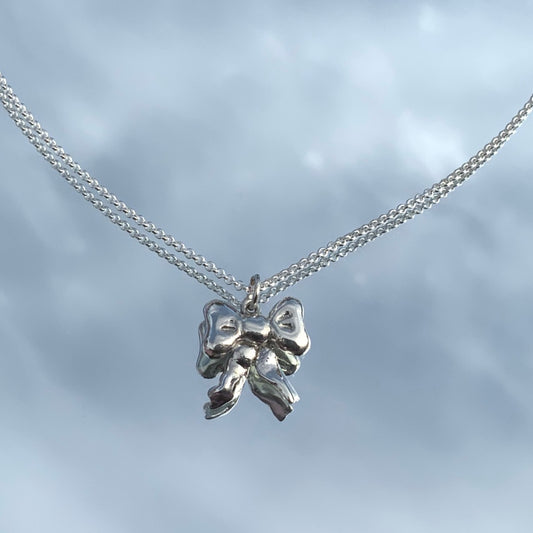 ribbon bow