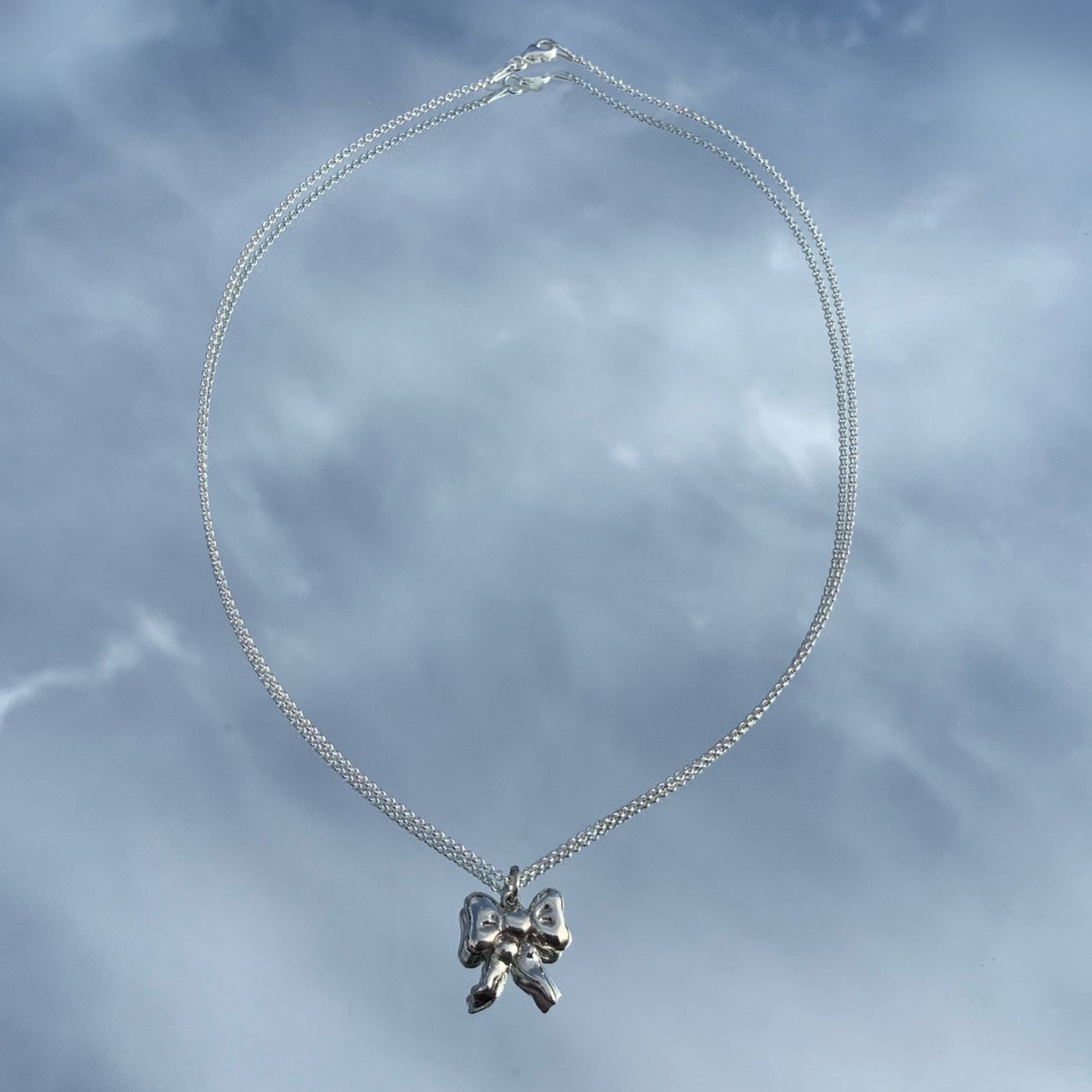 ribbon bow