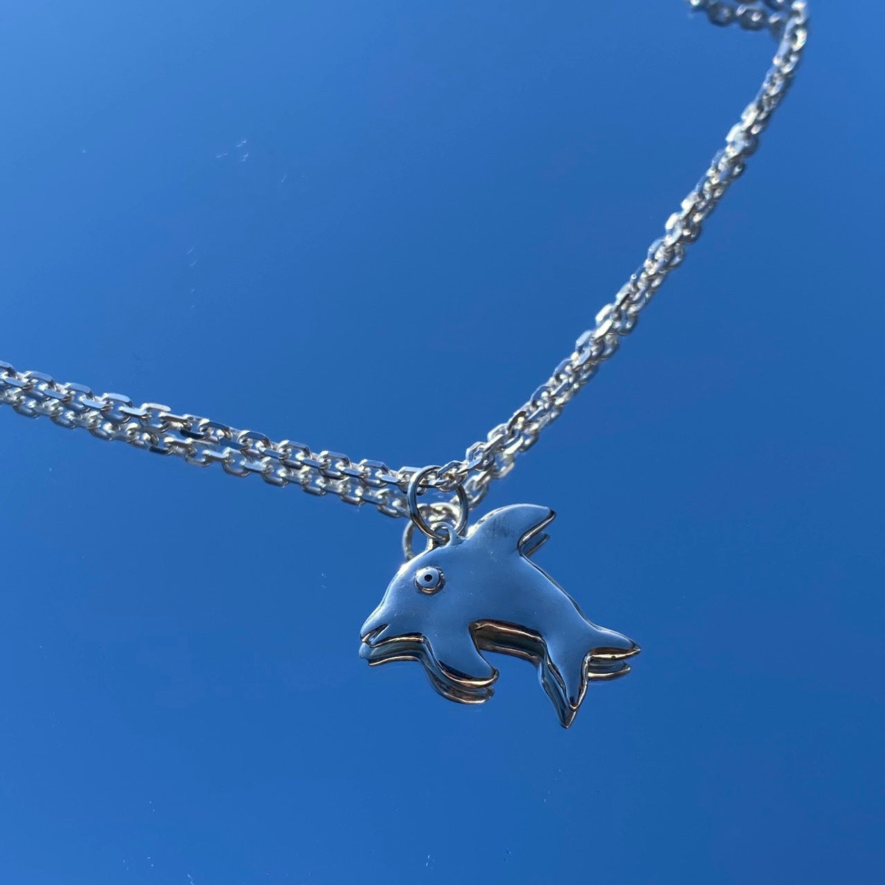 Cute little dolphin by Elia necklace